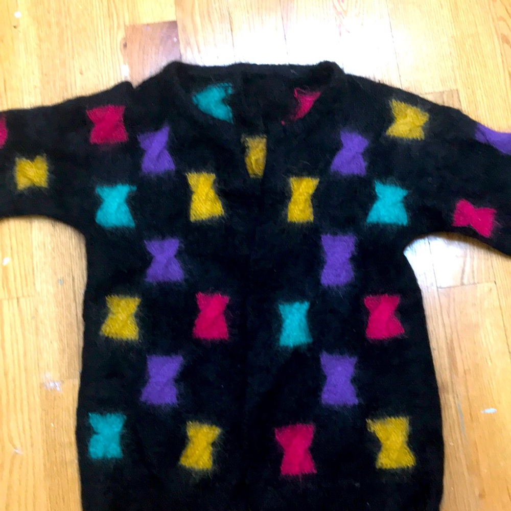 Vintage Parisian cardigan pristine condition!